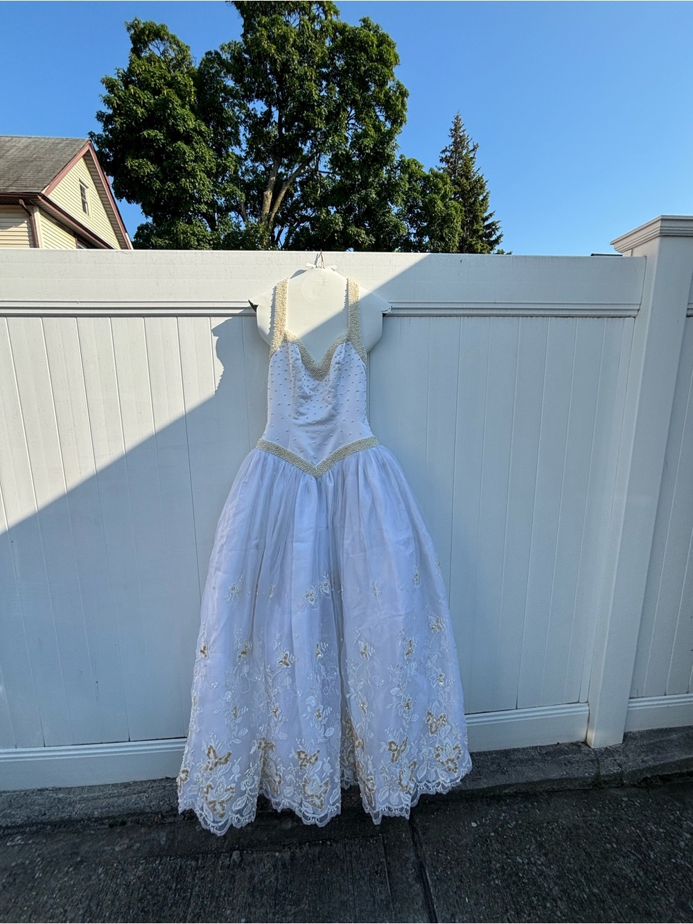 Vintage White Ball Gown with Gold Embroidery with train